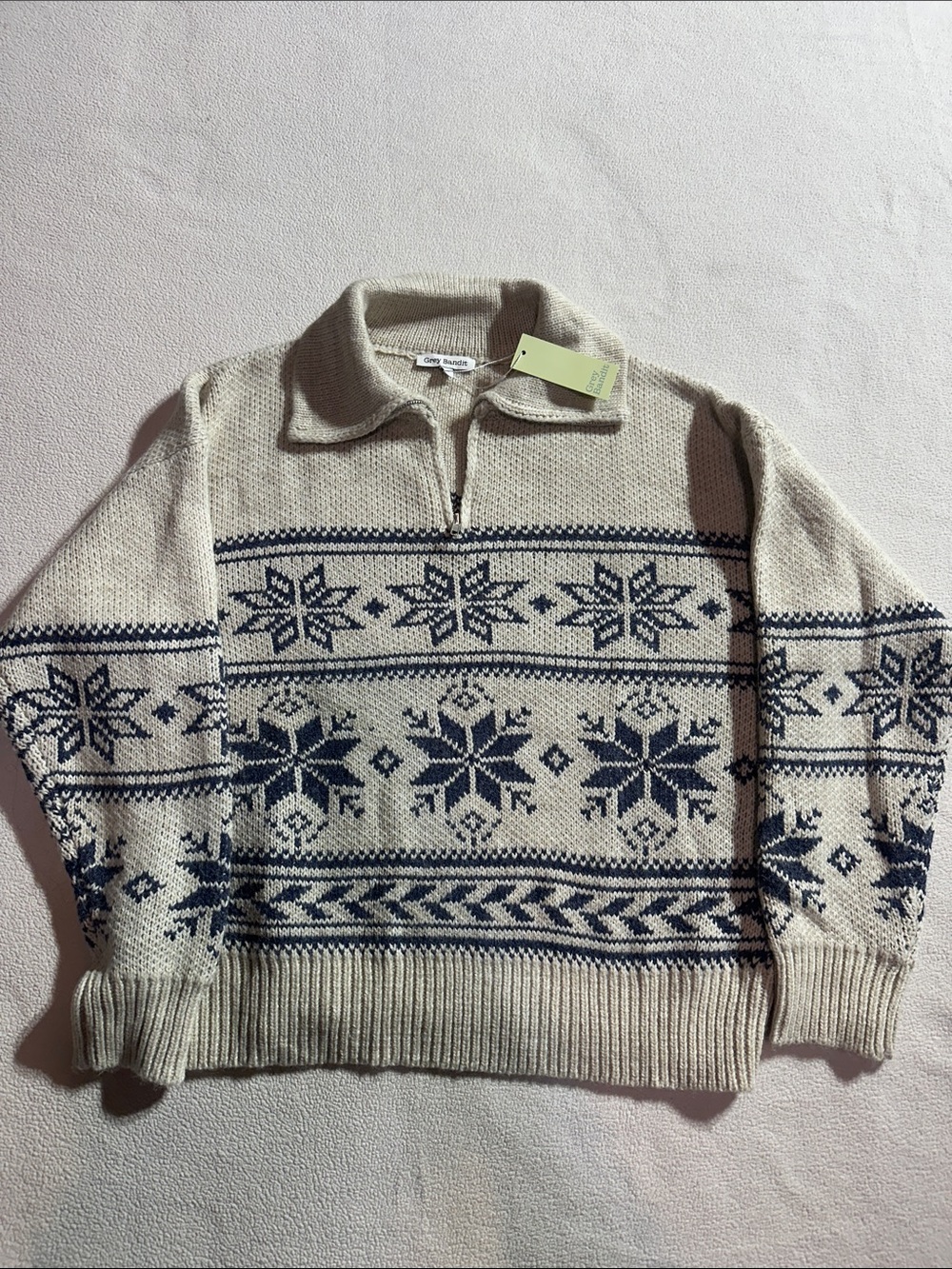 Grey Bandit women’s Warm Me Up Sweater. NEW